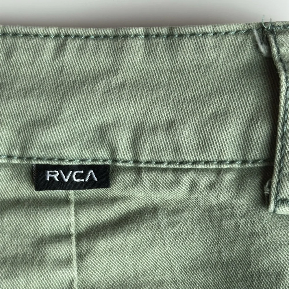 RVCA wide leg pale green feminine size 26 inseam 24 - Picture 3 of 12
